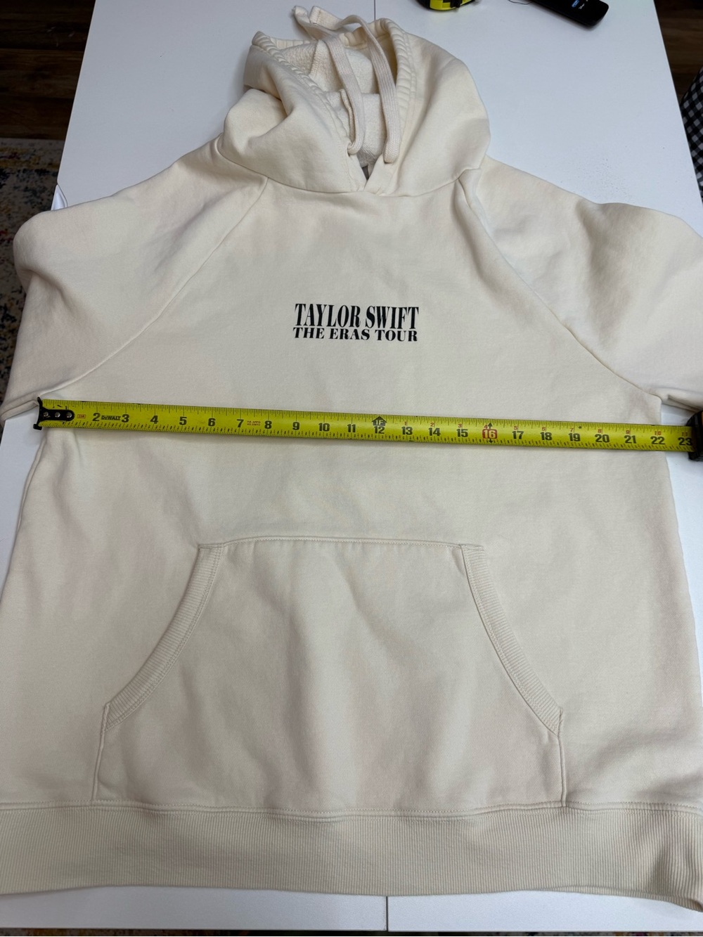Taylor Swift The Eras Tour Beige
Pullover Hoodie with Photo Collage size S - Picture 7 of 11